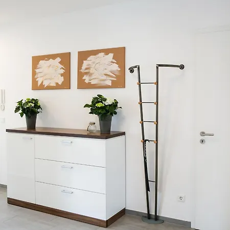 Apartment By Janzen E